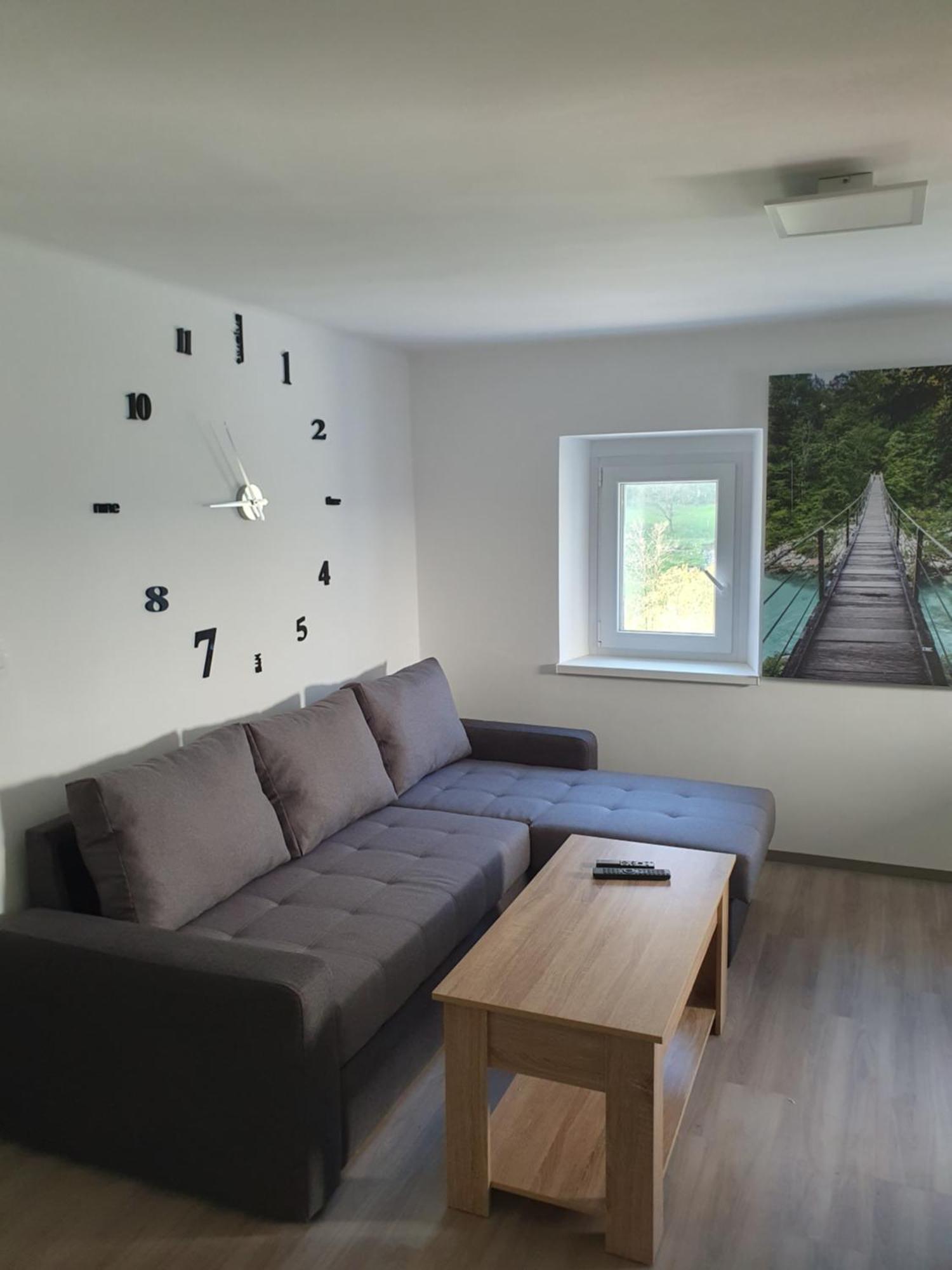 Apartment Ledince Most Na Soci Luaran gambar